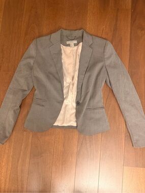 H&M Gray Women's Tailored Blazer with Light Pink Lining